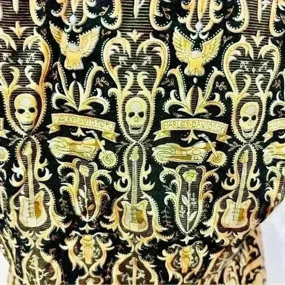 Harley Davidson Women's Short Sleeve Button Down Shirt Size Small - Picture 9 of 13